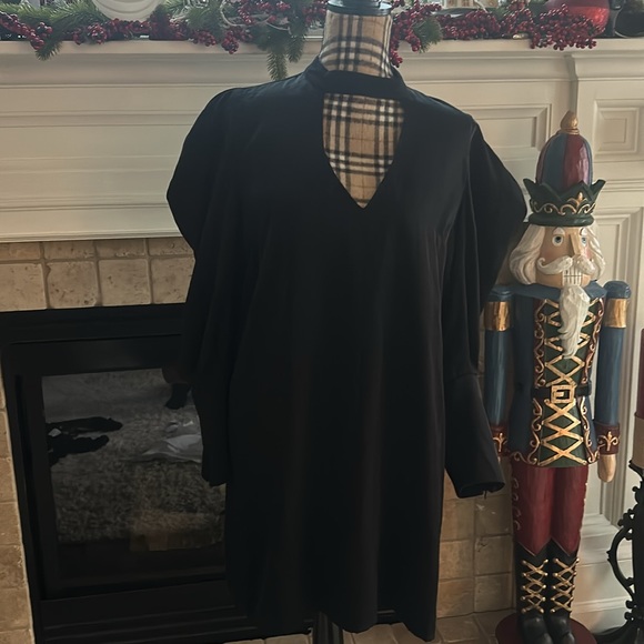 Dress - Picture 2 of 3